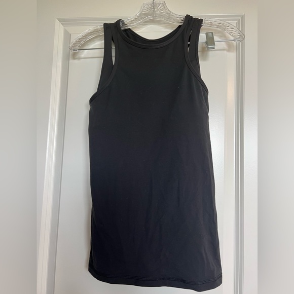 Black Lululemon tank Size Small - Picture 2 of 2